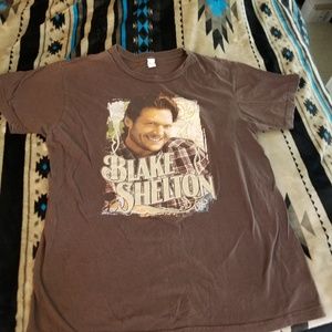 Brown Blake Shelton T-shirt